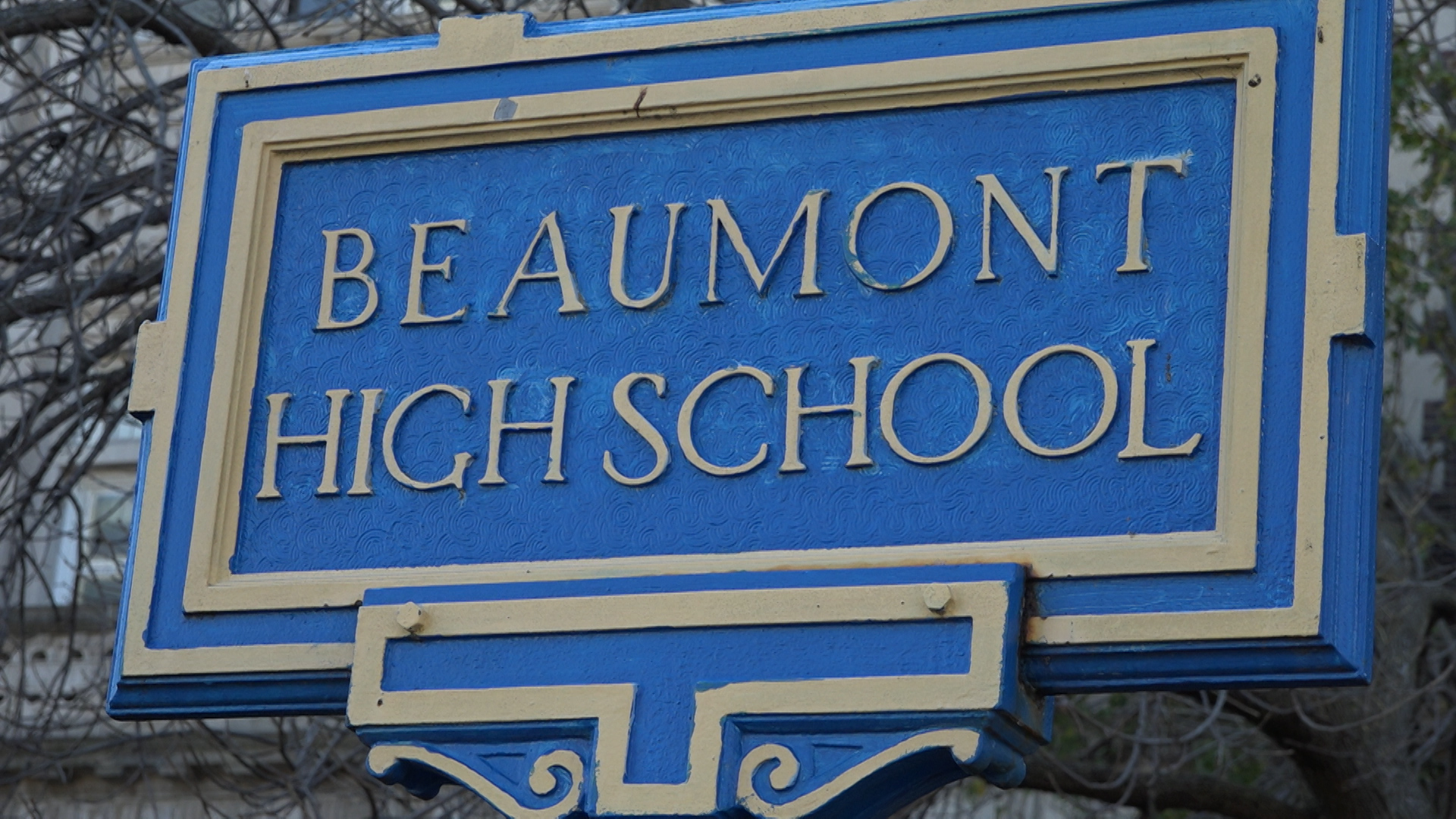 beaumont sign 